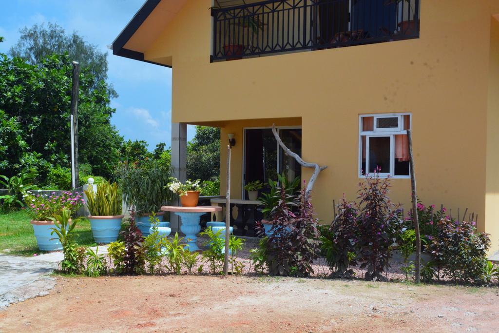 Mountain Lodge Anse Volbert Village Εξωτερικό φωτογραφία