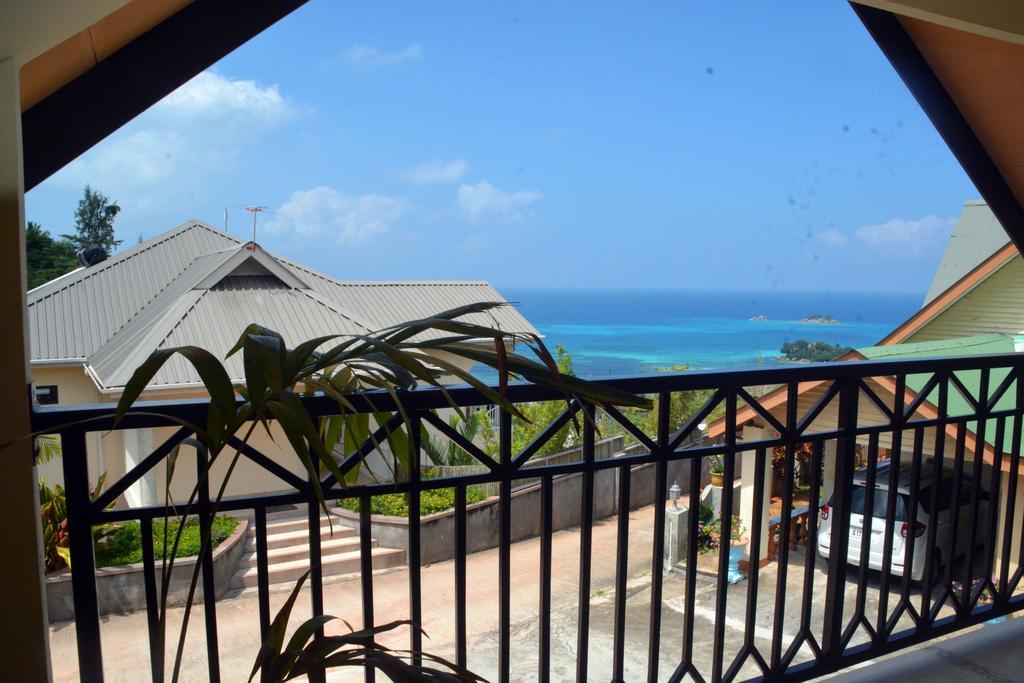 Mountain Lodge Anse Volbert Village Εξωτερικό φωτογραφία