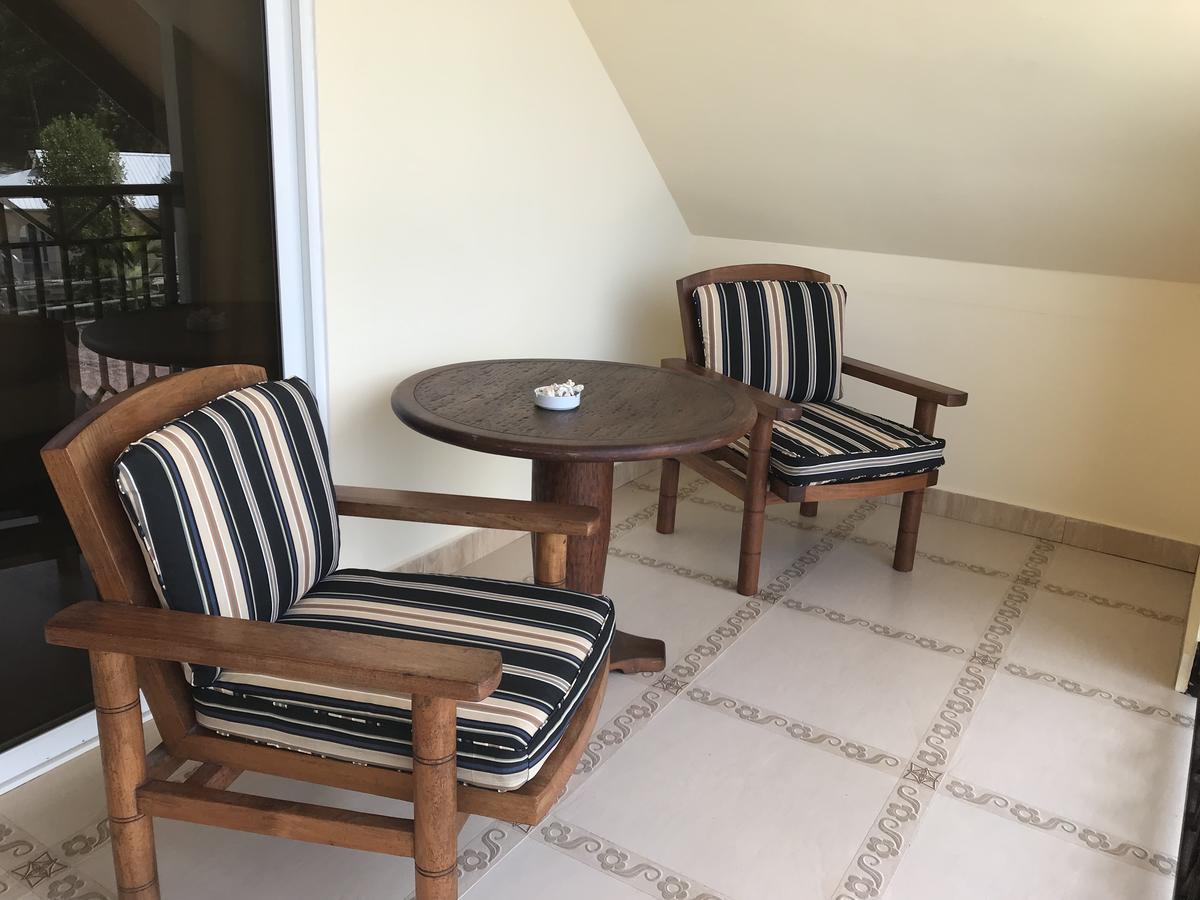 Mountain Lodge Anse Volbert Village Εξωτερικό φωτογραφία