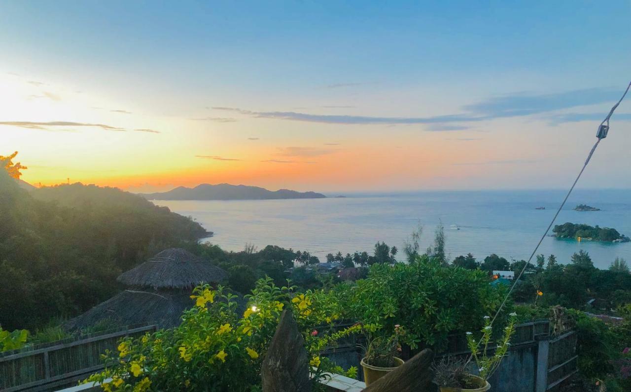 Mountain Lodge Anse Volbert Village Εξωτερικό φωτογραφία