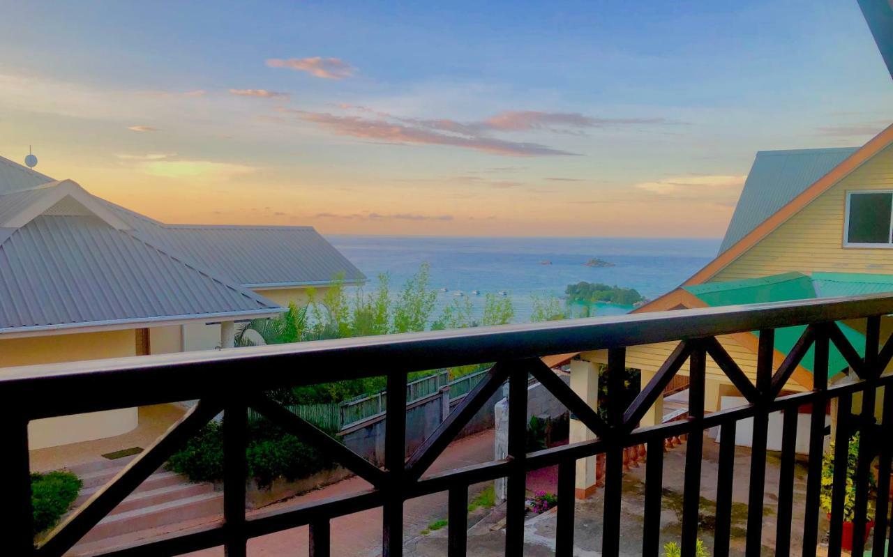 Mountain Lodge Anse Volbert Village Εξωτερικό φωτογραφία