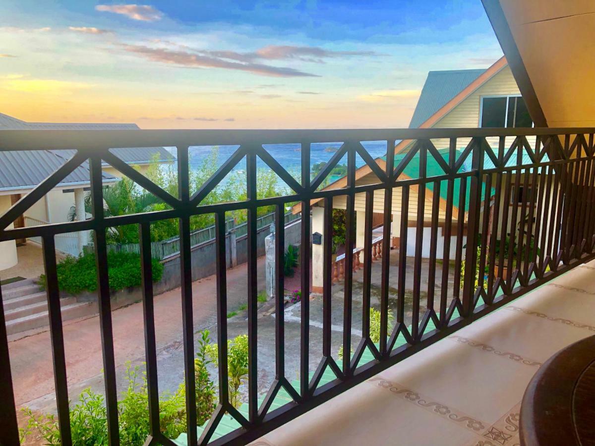 Mountain Lodge Anse Volbert Village Εξωτερικό φωτογραφία